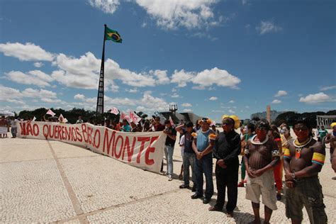 Amazon Watch Hundreds Protest Against The Belo Monte Dam