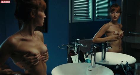 Naked Anais Demoustier In The New Girlfriend
