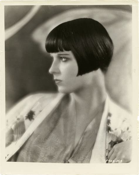 Louise Brooks S Haircuts For Curly Hair Girl Haircuts Older Women Hairstyles Bobs