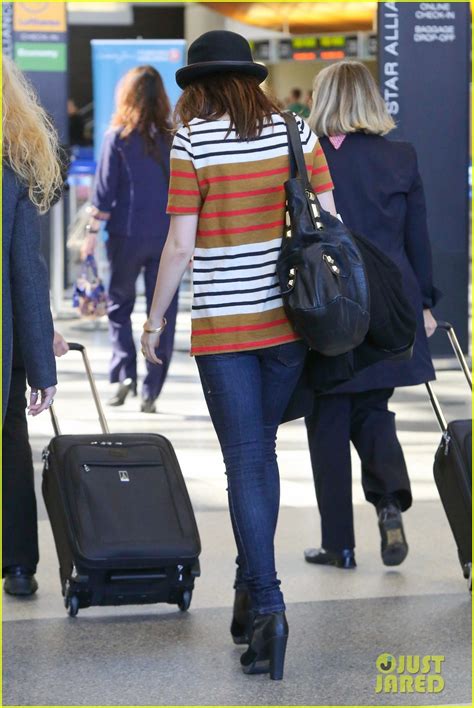 Lily Collins Bowler Babe At Lax Photo 2825117 Lily Collins