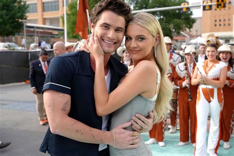 Kelsea Ballerini And Chase Stokes Make Red Carpet Debut As A Couple At