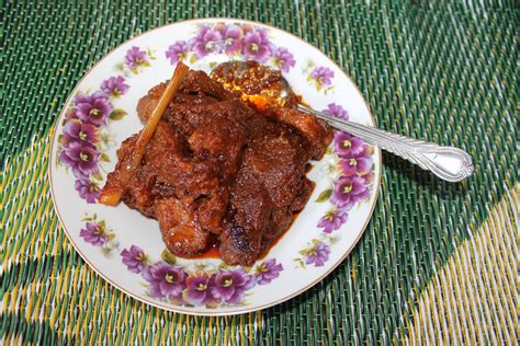 Salah satu resep sambal yang tak kalah terkenalnya adalah resep sambal teri nasi medan. Resepi NASI ARAB MAMA LUBNA (versi Malaysia) - MamaLubna ...