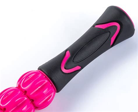 Relieving Muscle Soreness And Cramping Muscle Roller Stick Body Massage Roller Black