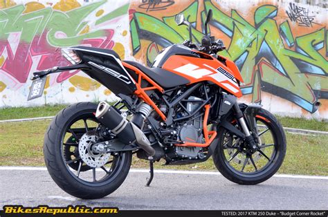The new arrivals represent a refreshing of the range, as the duke 390 has up to this point been in the malaysian market for nearly four years, and two years in the case of the duke 250. TESTED: 2017 KTM 250 Duke - "Budget Corner Rocket ...