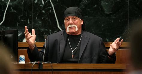 Jury Awards Hulk Hogan 115 Million In Gawker Sex Tape Suit Cbs Miami
