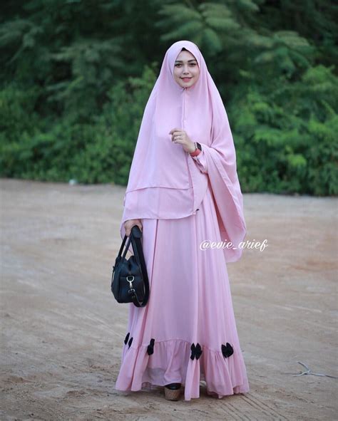 976 Likes 11 Comments Evi Agustini Evie Arief On Instagram “dress Set From