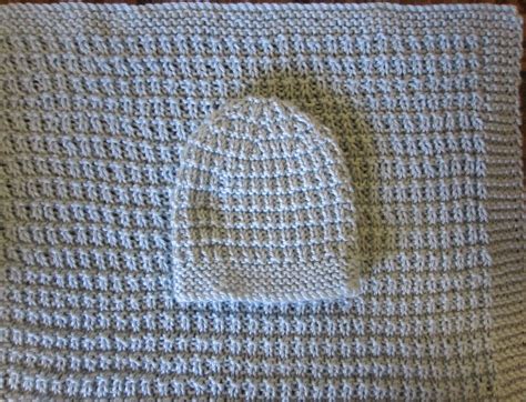 Sea Trail Grandmas Knit Baby Blanket And Hat Woven Style Pattern
