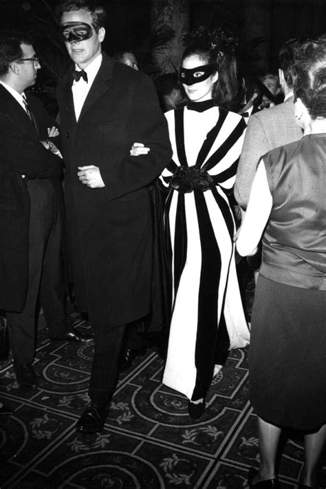 17 Cool Photos From Truman Capotes 1966 Black And White Ball Black Tie