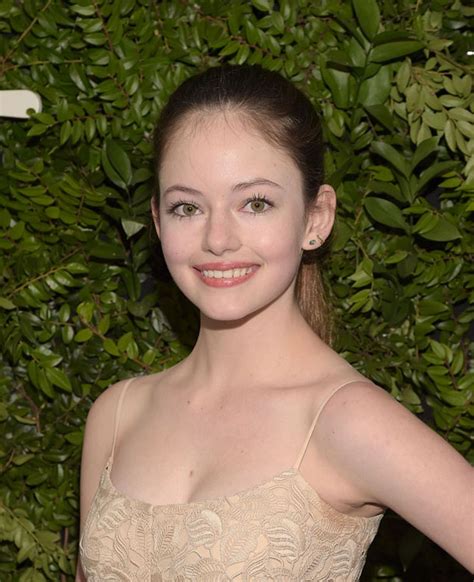 Mackenzie Foy Wow Auftritt So Erwachsen Sieht Die Twilight Tochter Heute Aus Cosmopolitan