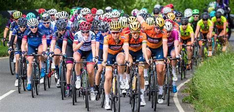 De ronde van frankrijk wordt afwisselend in de bergen, over vlakten, en in tijdritten gereden. Ronde van Vlaanderen en Gent-Wevelgem voor vrouwen live op ...