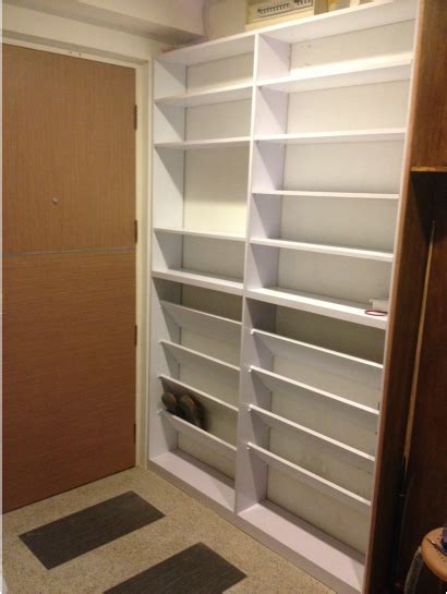 With so many different types of shoe cabinets to due to the difference in height and size of the different types of shoes, you may want sneakers and sports shoes can easily be stored into a smaller shoe rack but that may not be the case for your. Shoe cabinet - HDBreno's Blog