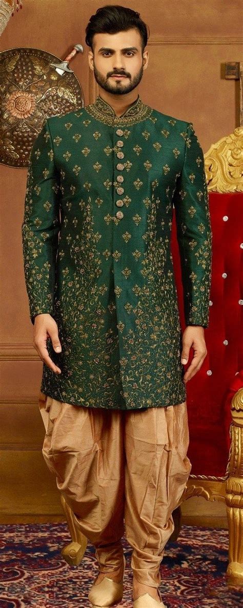 The Perfect Mehndi Ceremony Outfit For Men To Start The Wedding Madness