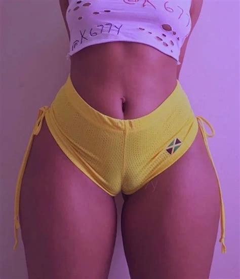 Hot Babe Tight Shorts Shorts Camel Toe Wct Thesexier