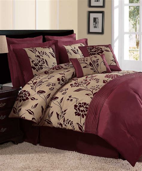 There are also cute teen bedding and bedding sets for the kids, because your little ones will want their rooms decked out in style, too. Aurora Queen Comforter Set Cute | Burgundy bedroom ...