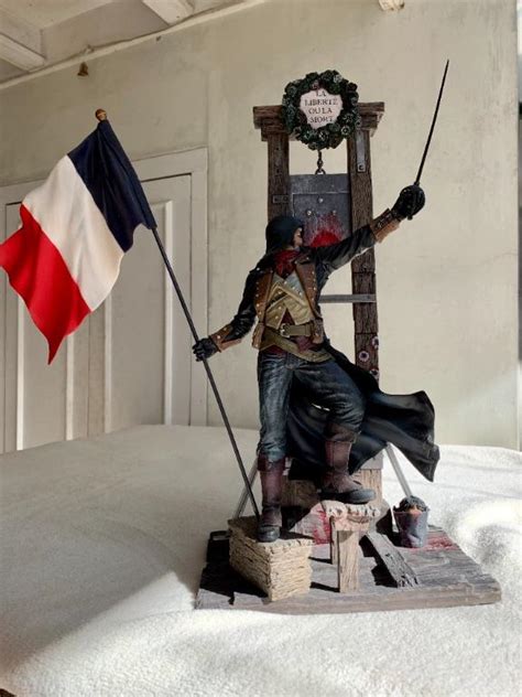 Assassin S Creed Unity Collector S Edition Arno Dorian Guillotine Statue Hobbies Toys Toys