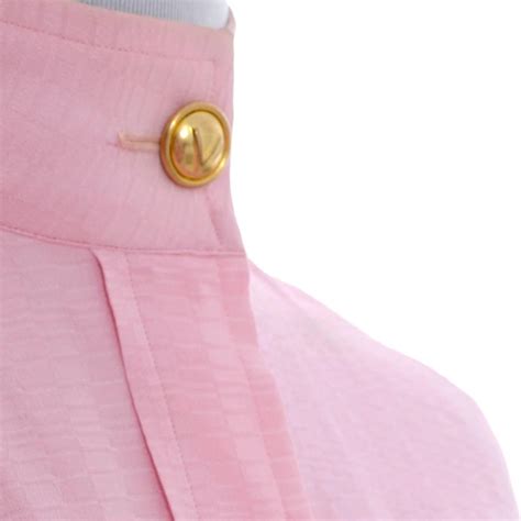 Rare 70s Valentino Pink Silk Bow Blouse V Logo Buttons Older Label Early 1970s At 1stdibs Pink