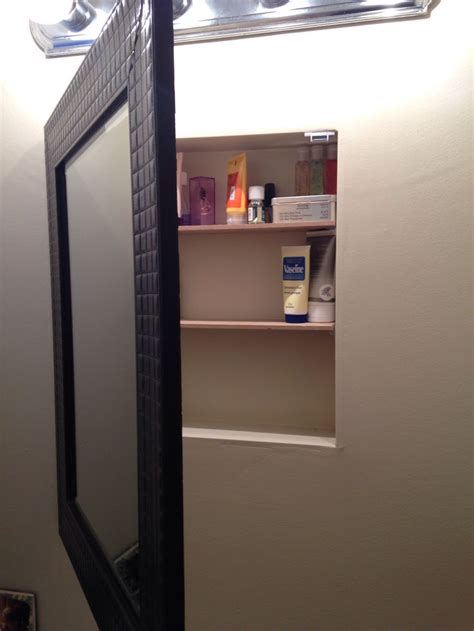 At drench we only offer the best, many of our mirrored cabinets boast luxurious features such as built in demister pads, soft close doors, shaving sockets and sensor operated lighting. Diy Medicine Cabinet. Removed old medicine cabinet from ...