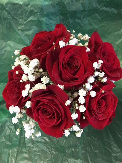 Red Roses And Babys Breath Bouquet Babiesfiv