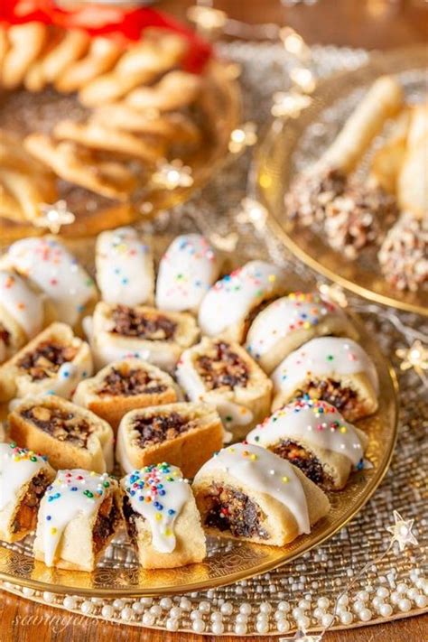 Potatoes, peanut butter, vegetables, breads, dairy products, etc. 10 Best Italian Christmas Cookie Recipes - Easy Italian ...