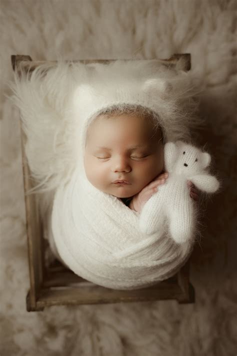 Austin Texas Newborn Photographer Haili Barton