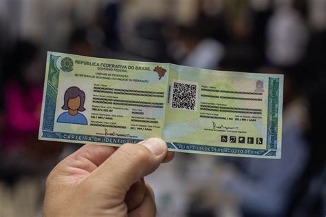 Nova Carteira De Identidade Nacional Começa A Ser Emitida Estadão