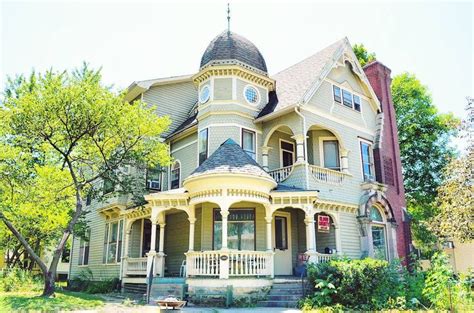 Theamericanhome On Instagram “the Linsay Lake House 1893 In Iowa