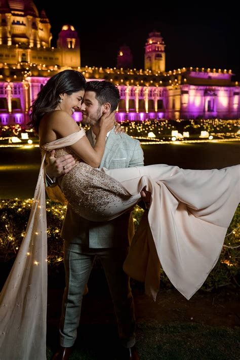Priyanka Chopra Et Nick Jonas Forment Le Couple Star Dinstagram
