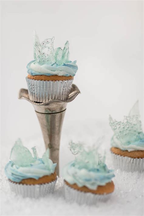 You Wont Want To Let Go Of These Frozen Inspired Wedding Ideas