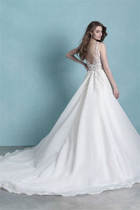 9752 Wedding Dress From Allure Bridals Uk