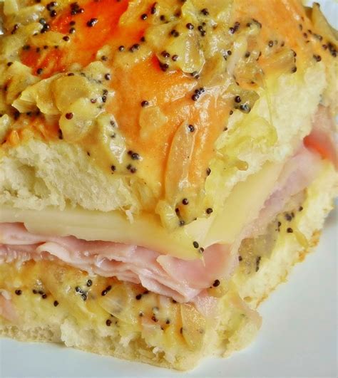 Hawaiian Baked Ham And Swiss Sandwiches Food Recipes Yummy Food