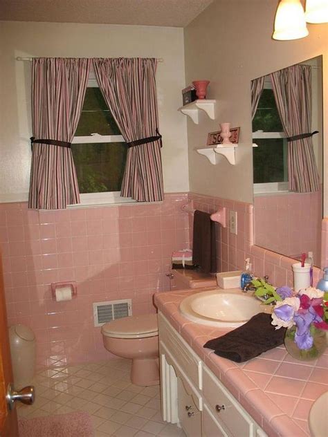 See more ideas about pink tiles, pink bathroom, pink bathroom tiles. Pink and Brown Perfect Combination of Bathroom Designs you ...