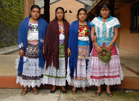 Women Michoacan Mexico These Young Women Live In A Small P Flickr