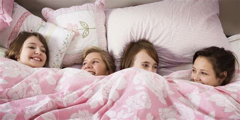 Best Sleepover Ideas For Teenage Girls Sleepover Tips Girl Sleepover My Xxx Hot Girl