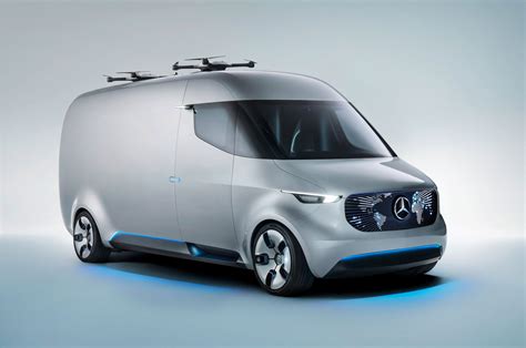 Mercedes Benz Shows Autonomous Electric Van Concept