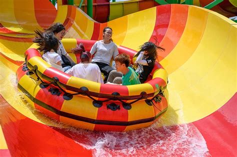 Spinning Rapids Ride The Ultimate Water Ride Experience Whitewater