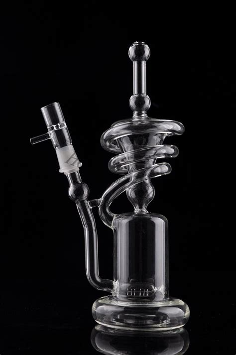 Discount Hitman Helix Cyclone Glass Water Bongs 14mm Bubbler Water Pipe Bongs Rigs Oil Dab With