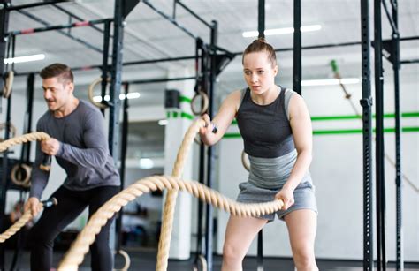 8 Battle Rope Exercises To Build A Powerful Core
