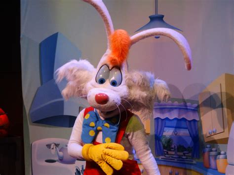 Video Roger Rabbit Meets With Annual Passholders During Ap Days Week