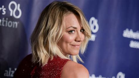 Kaley Cuoco Flaunts Her Toned Body In Red Cut Out Gown Au
