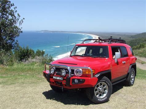 Introduced as a concept car at the january 2003 north american international auto show, the fj cruiser was approved for production after positive consumer response and debuted at the january 2005 north american international auto show in final. FJ loves Australia | Fj cruiser, Cruisers, Toyota