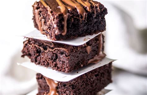 Como Hacer Brownies De Chocolate La Receta Mas Facil De Hacer Que Hot