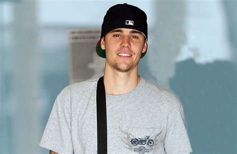 See more ideas about justin bieber, justin, justin bieber justin bieber 2020. Justin Bieber Announces Comeback Single, Album, Tour for 2020