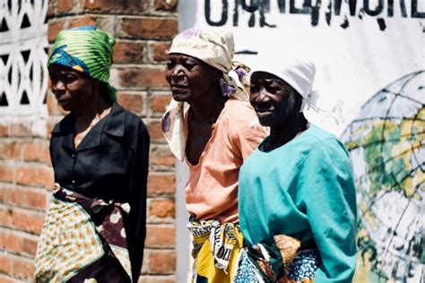 zimbabwe women africa people grandmothers 1 e1568013718945 3 vision of humanity