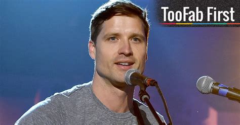 Country Star Walker Hayes New Track Halloween Is A Trick And A Treat
