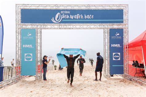 Setúbal Open Water Race Juntou Centenas Na Praia Do Creiro Pro Runners