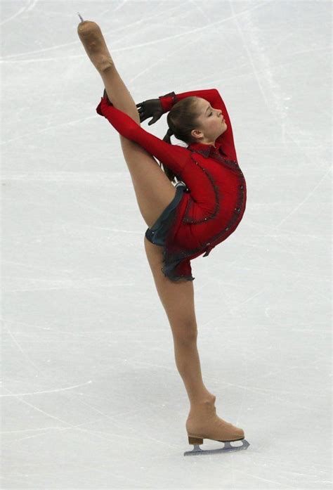 Yulia Lipnitskaya Sochi 2014 Figure Skating Moves Figure Ice Skates