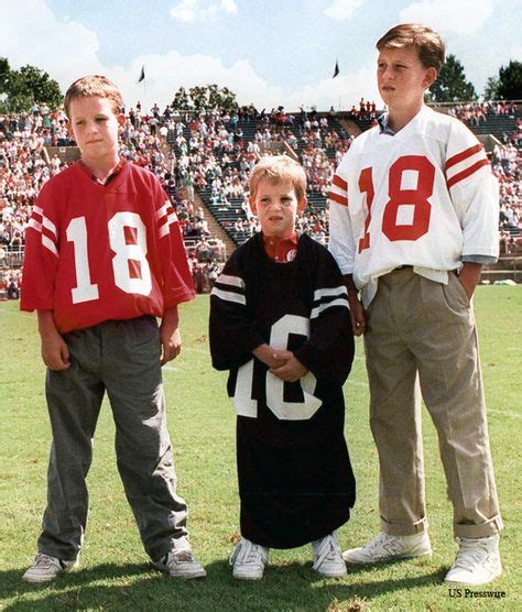 Peyton Eli And Cooper Manning Kids Nfl Ole Miss Y Broncos