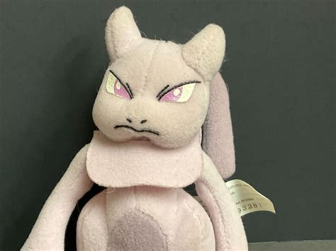 Mavin Pokemon MewTwo Plush Nintendo Creatures Game Freak RARE