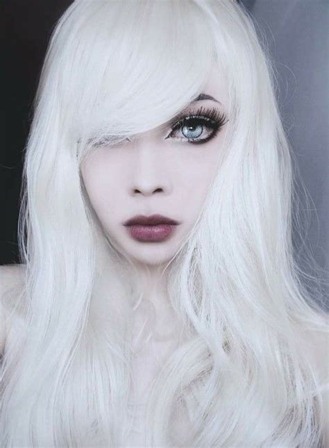 imagen de wylona hayashi blonde goth white blonde hair black hair goth beauty dark beauty