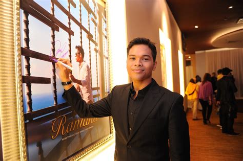 Tahniah in advance kepada remy ishak yang bakal menamatkan zaman bujang pada 21 ogos 2021, kalau dah jodoh tak ke mana. Sara Wanderlust: Raniaku //A music video by SAFI ft. Aizat ...